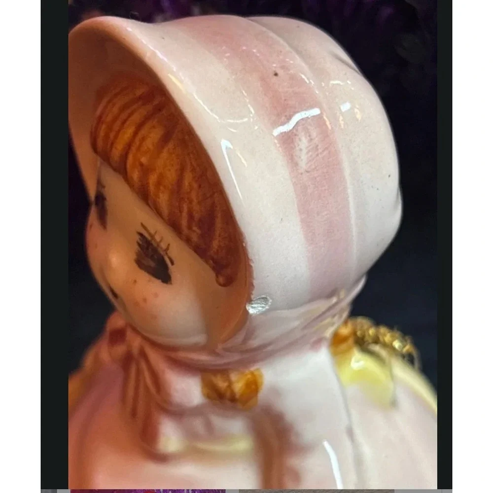 Vintage Lefton China Hand Painted Girl in Pink Bonnet Ceramic Bell Japan 5925